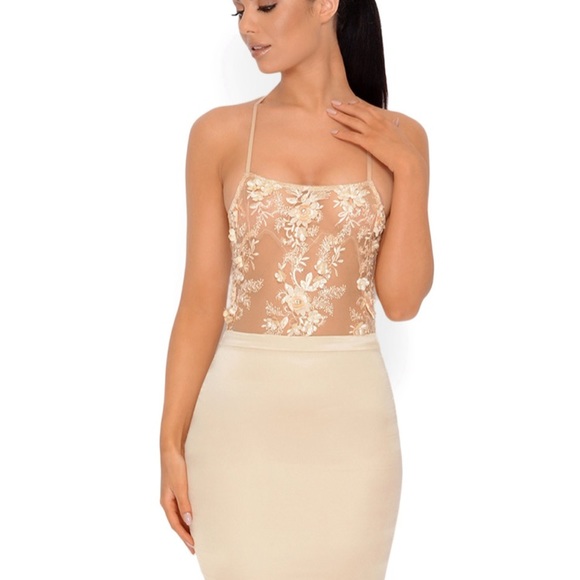 Mesh floral top, satin skirt bottom! - Picture 3 of 7